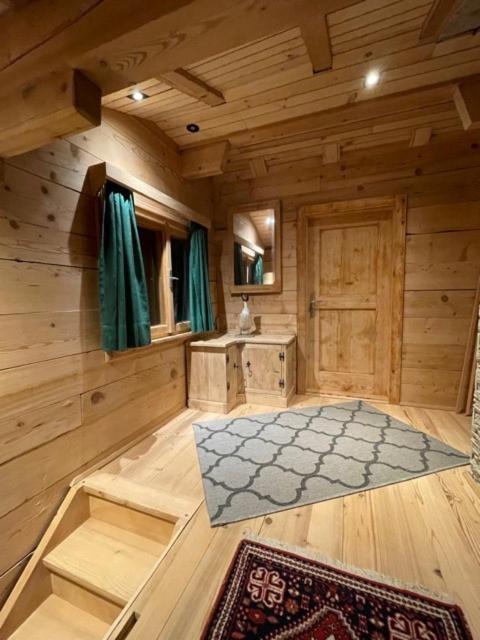 Alpenchalet Piz Huesli ทชากูนส์ ภายนอก รูปภาพ
