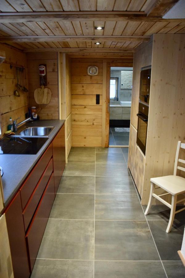 Alpenchalet Piz Huesli ทชากูนส์ ภายนอก รูปภาพ