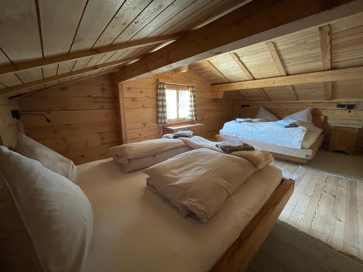 Alpenchalet Piz Huesli ทชากูนส์ ภายนอก รูปภาพ